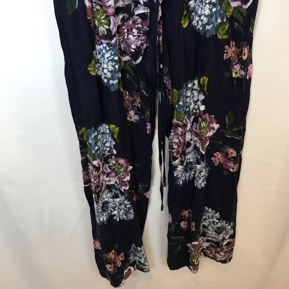 BOG Collection Jumpsuit - Picture 4 of 4